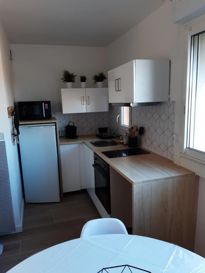 Appartement 2 Pieces Les Arcades - Draps Et Serviettes Non Fournis Leucate Kültér fotó
